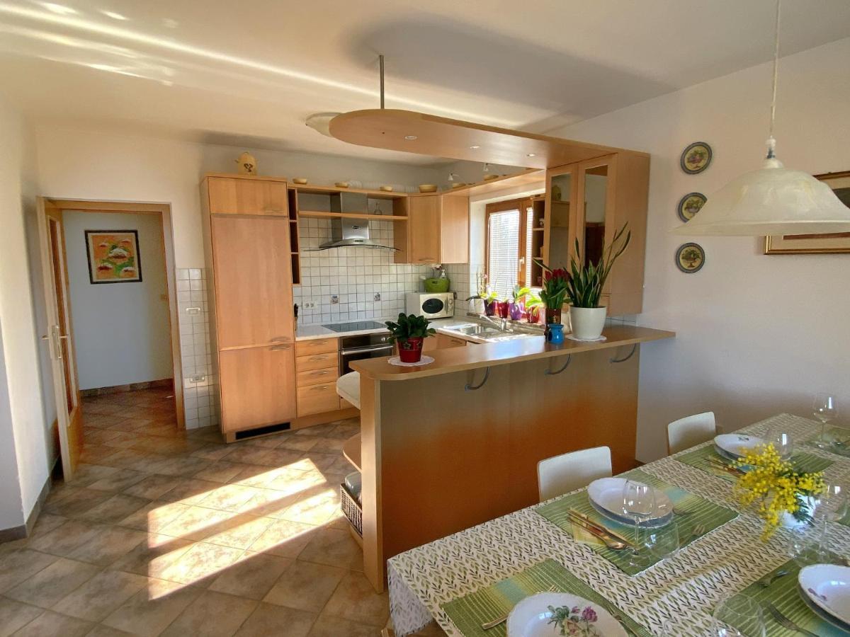 Sea View Istrian Countryside Apartment - Rota Dragonja 외부 사진