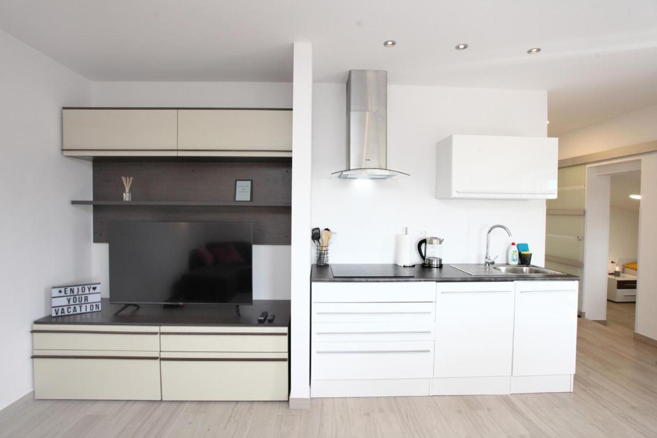Sea View Istrian Countryside Apartment - Rota Dragonja 외부 사진